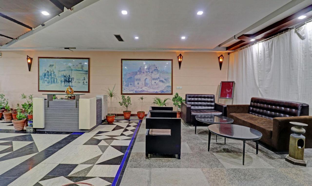 Itsy Hotels Hamlets Stay Нойда Экстерьер фото